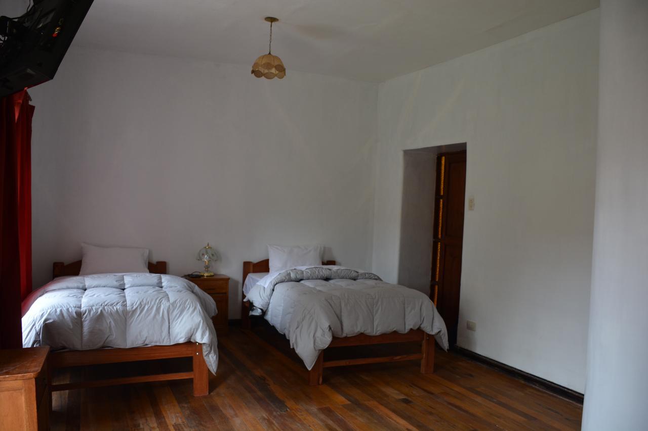 Casa Jardines De Jeyu Bed & Breakfast 2*