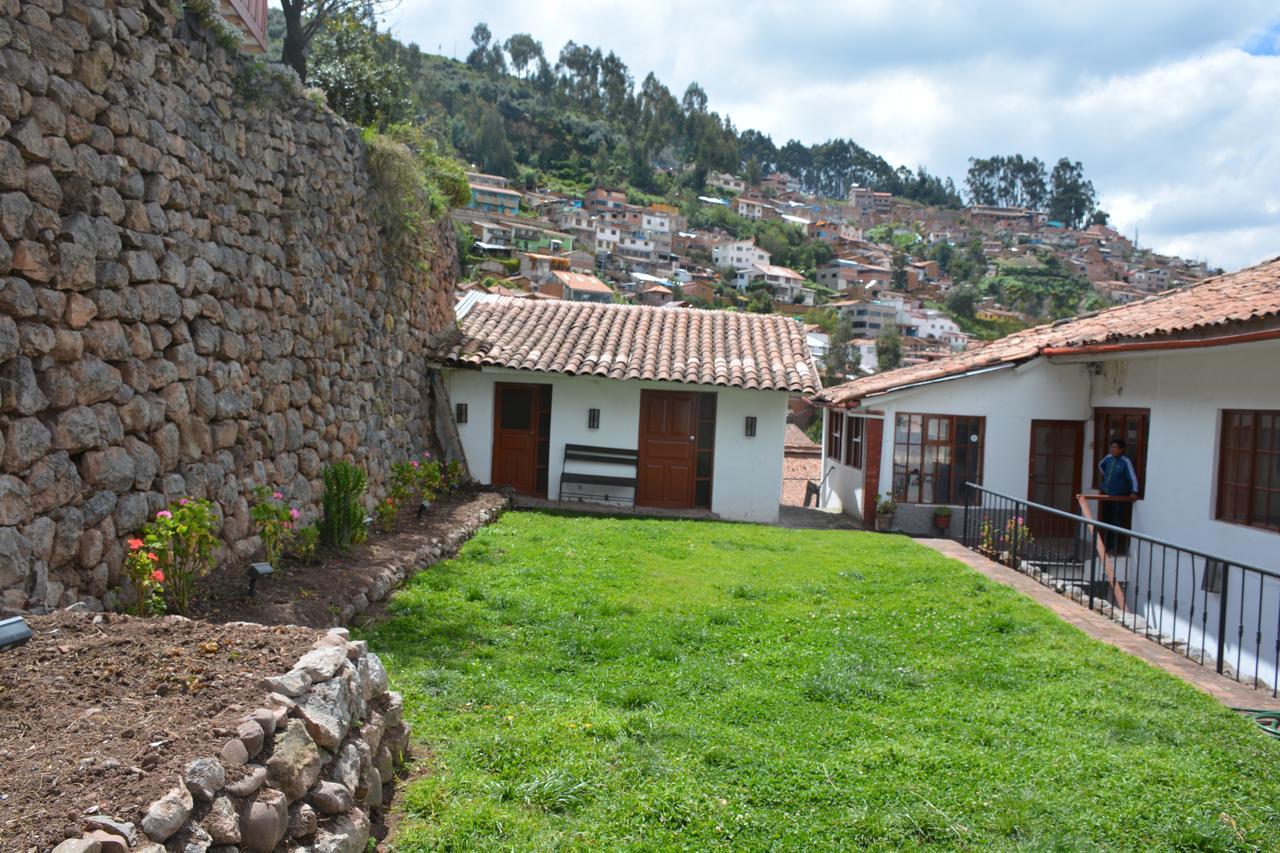 Casa Jardines De Jeyu 2*